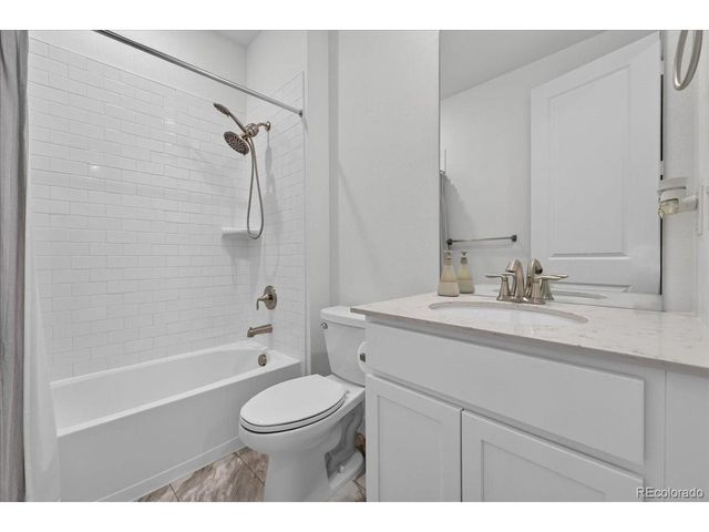 24495 E Evans Dr, Aurora, CO 80018