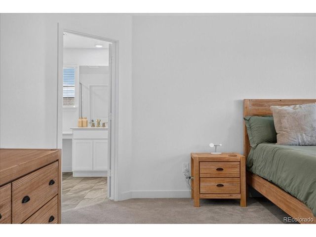 24495 E Evans Dr, Aurora, CO 80018
