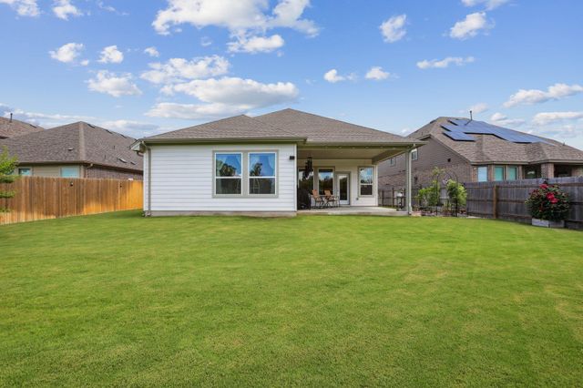 1102 Simmental LOOP, Hutto, TX 78634