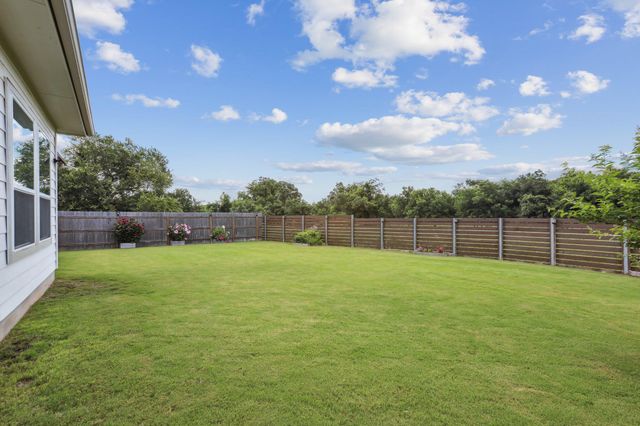 1102 Simmental LOOP, Hutto, TX 78634