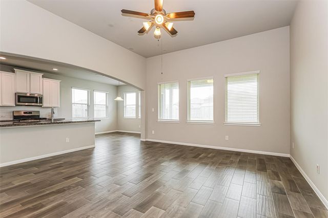 31519 Kailua Drive, Hockley, TX 77447