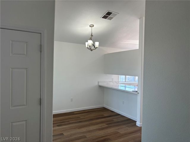 5310 Portavilla Court 101, Las Vegas, NV 89122
