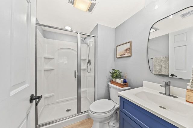 2909 Berkshire COURT, Waukesha, WI 53188