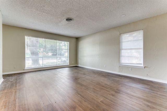 10630 Coogan Drive, Dallas, TX 75229