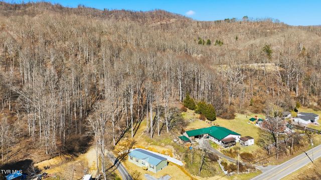 1223 East Front Street, Coeburn, VA 24230