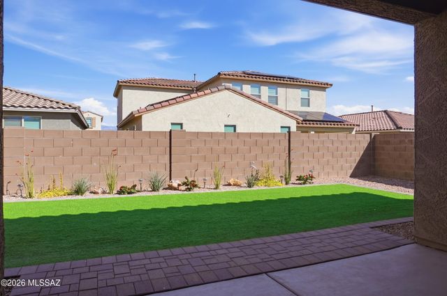 9785 E Copper Glance Trail, Tucson, AZ 85747