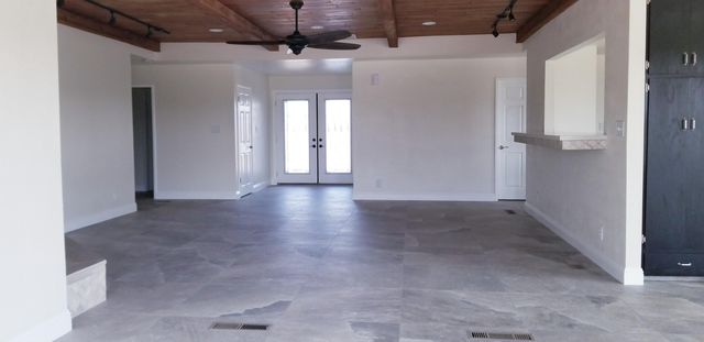 27122 Rd 56, Visalia, CA 93277