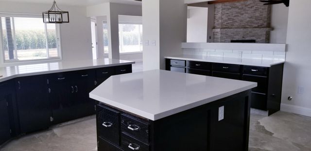 27122 Rd 56, Visalia, CA 93277