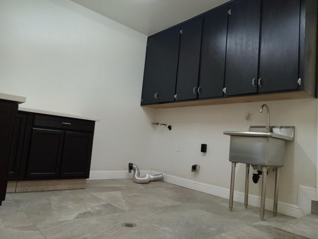 27122 Rd 56, Visalia, CA 93277