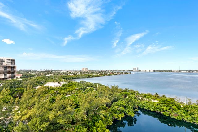 5070 N Ocean Drive 10c, Singer Island, FL 33404