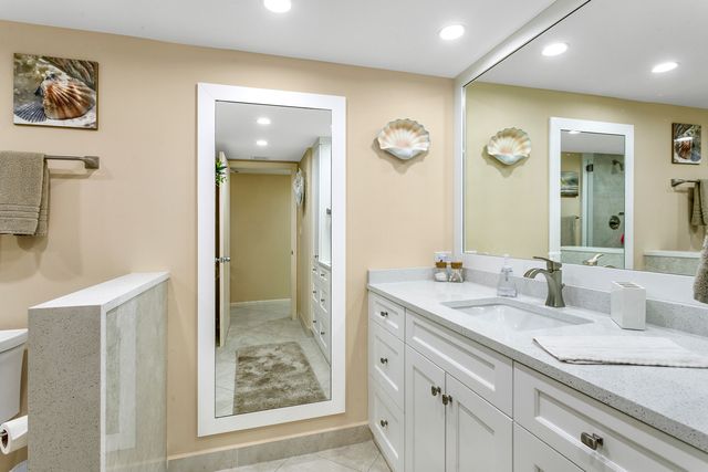 5070 N Ocean Drive 10c, Singer Island, FL 33404