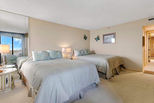 5070 N Ocean Drive 10c, Singer Island, FL 33404