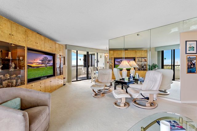 5070 N Ocean Drive 10c, Singer Island, FL 33404