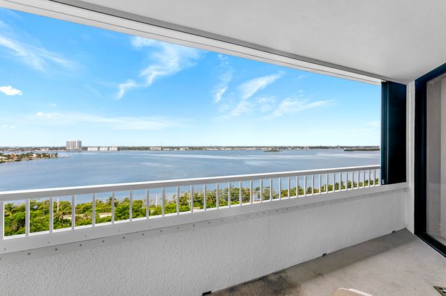 5070 N Ocean Drive 10c, Singer Island, FL 33404