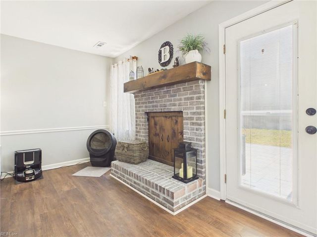 4005 Inglewood CT, Virginia Beach, VA 23456