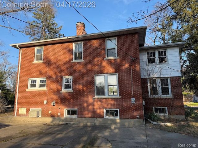 12100 Elmview Street, Romulus, MI 48174