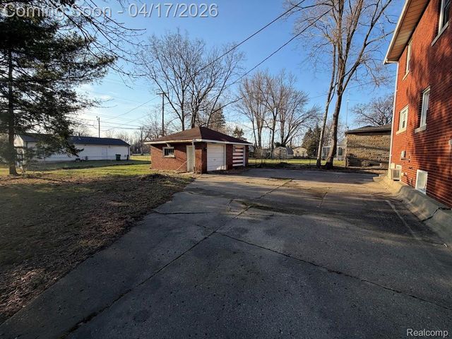 12100 Elmview Street, Romulus, MI 48174
