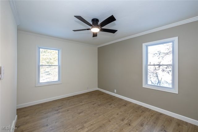 12274 Ridge Rd, North Royalton, OH 44133