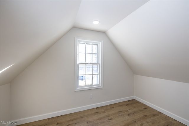 12274 Ridge Rd, North Royalton, OH 44133