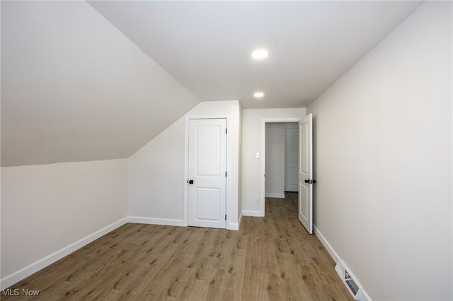 12274 Ridge Rd, North Royalton, OH 44133