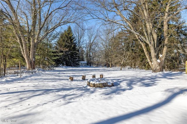 12274 Ridge Rd, North Royalton, OH 44133