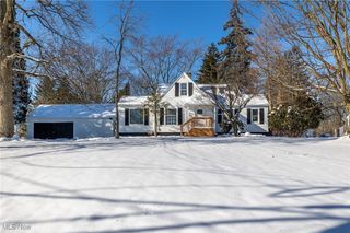 12274 Ridge Rd, North Royalton, OH 44133