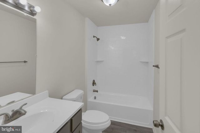 36 APACHE CT, Absecon, NJ 08205