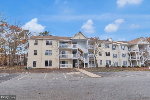 36 APACHE CT, Absecon, NJ 08205