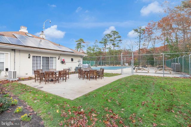 36 APACHE CT, Absecon, NJ 08205