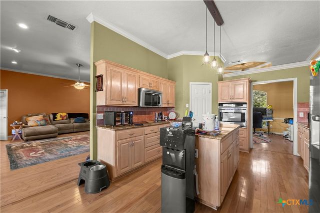 1078 Pecan Creek Road, Killeen, TX 76549