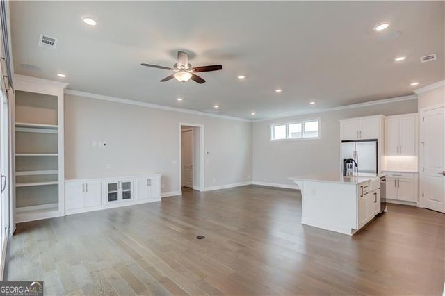 704 Hickory Hollow Walk, Canton, GA 30115