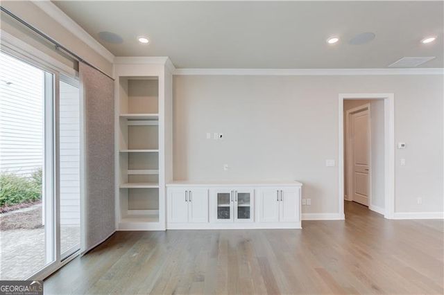 704 Hickory Hollow Walk, Canton, GA 30115