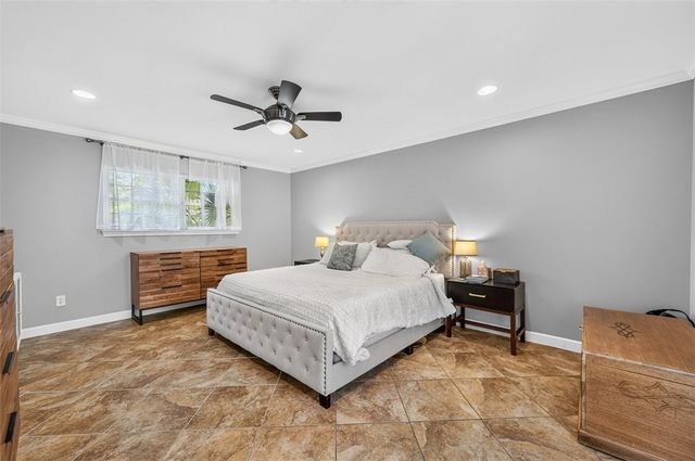 339 Baycliff Dr, Corpus Christi, TX 78412