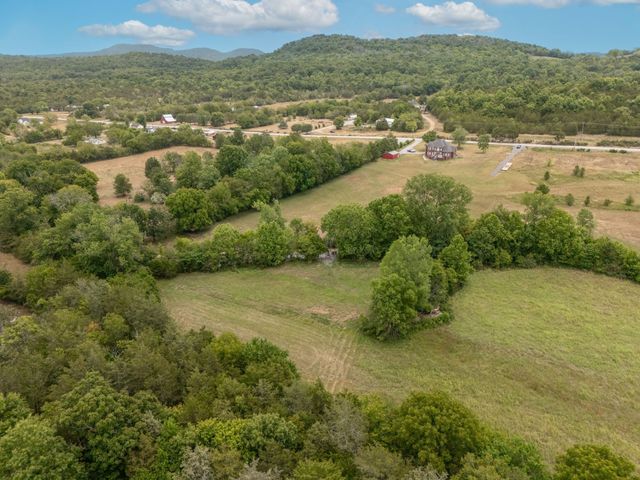 3460 Bradyville Rd, Readyville, TN 37149