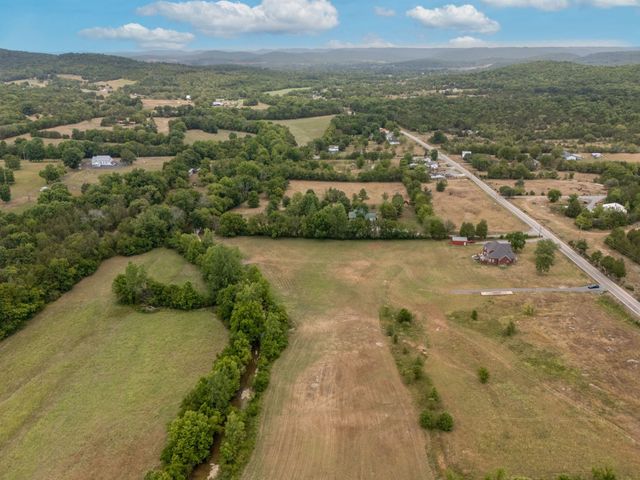 3460 Bradyville Rd, Readyville, TN 37149