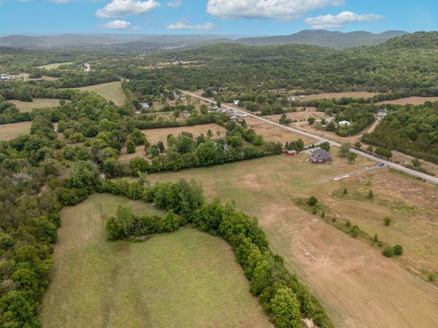 3460 Bradyville Rd, Readyville, TN 37149