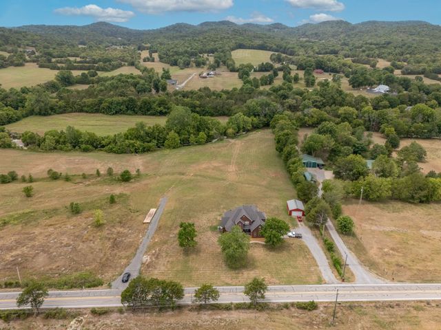 3460 Bradyville Rd, Readyville, TN 37149