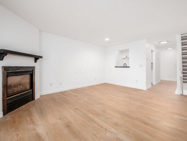 4083 Parkcove Drive, 23A 23A, Columbus, OH 43230