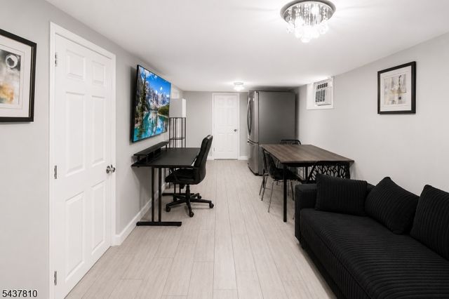66 President St, Passaic City, NJ 07055