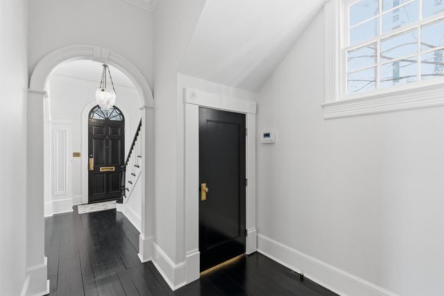 80 Church Street, Charleston, SC 29401