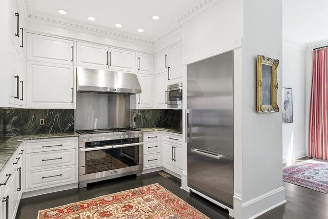 80 Church Street, Charleston, SC 29401