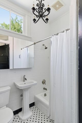 80 Church Street, Charleston, SC 29401