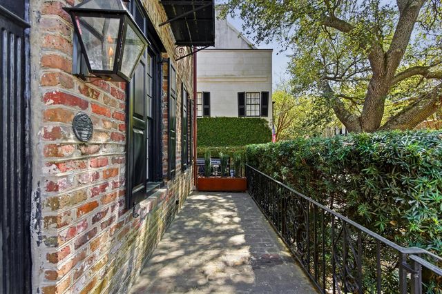 80 Church Street, Charleston, SC 29401