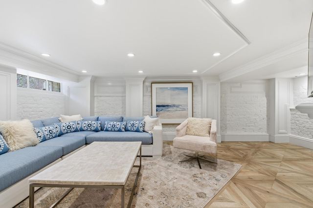 80 Church Street, Charleston, SC 29401