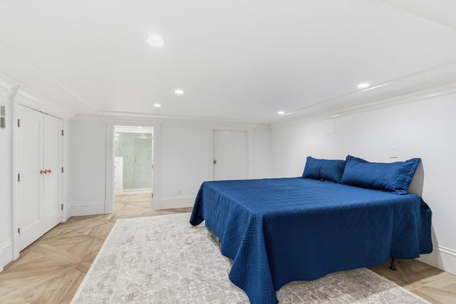 80 Church Street, Charleston, SC 29401