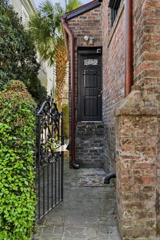 80 Church Street, Charleston, SC 29401