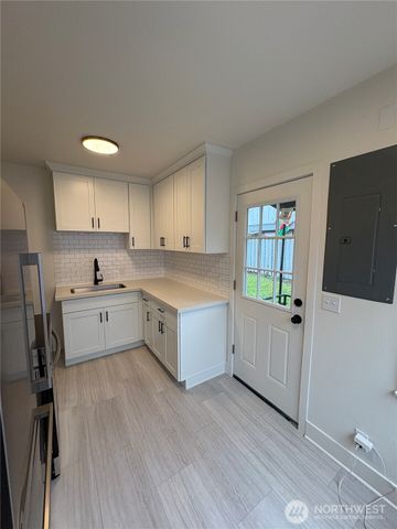 838 NW 54th Street, Seattle, WA 98107