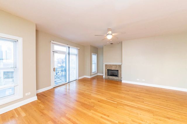 1960 N DAMEN Avenue 3, Chicago, IL 60647