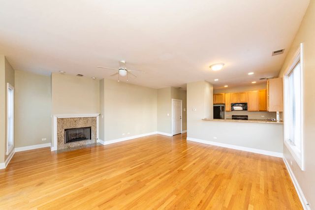 1960 N DAMEN Avenue 3, Chicago, IL 60647