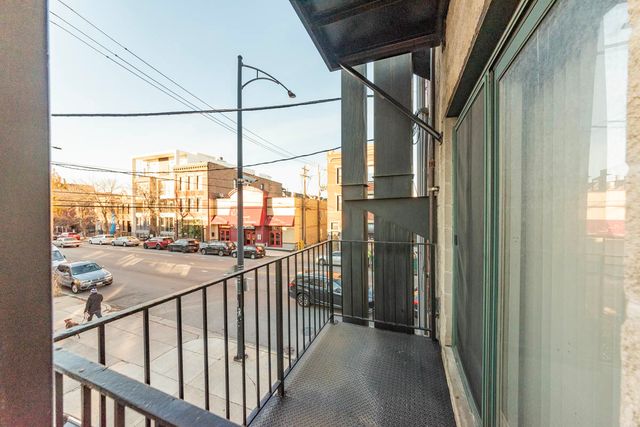 1960 N DAMEN Avenue 3, Chicago, IL 60647